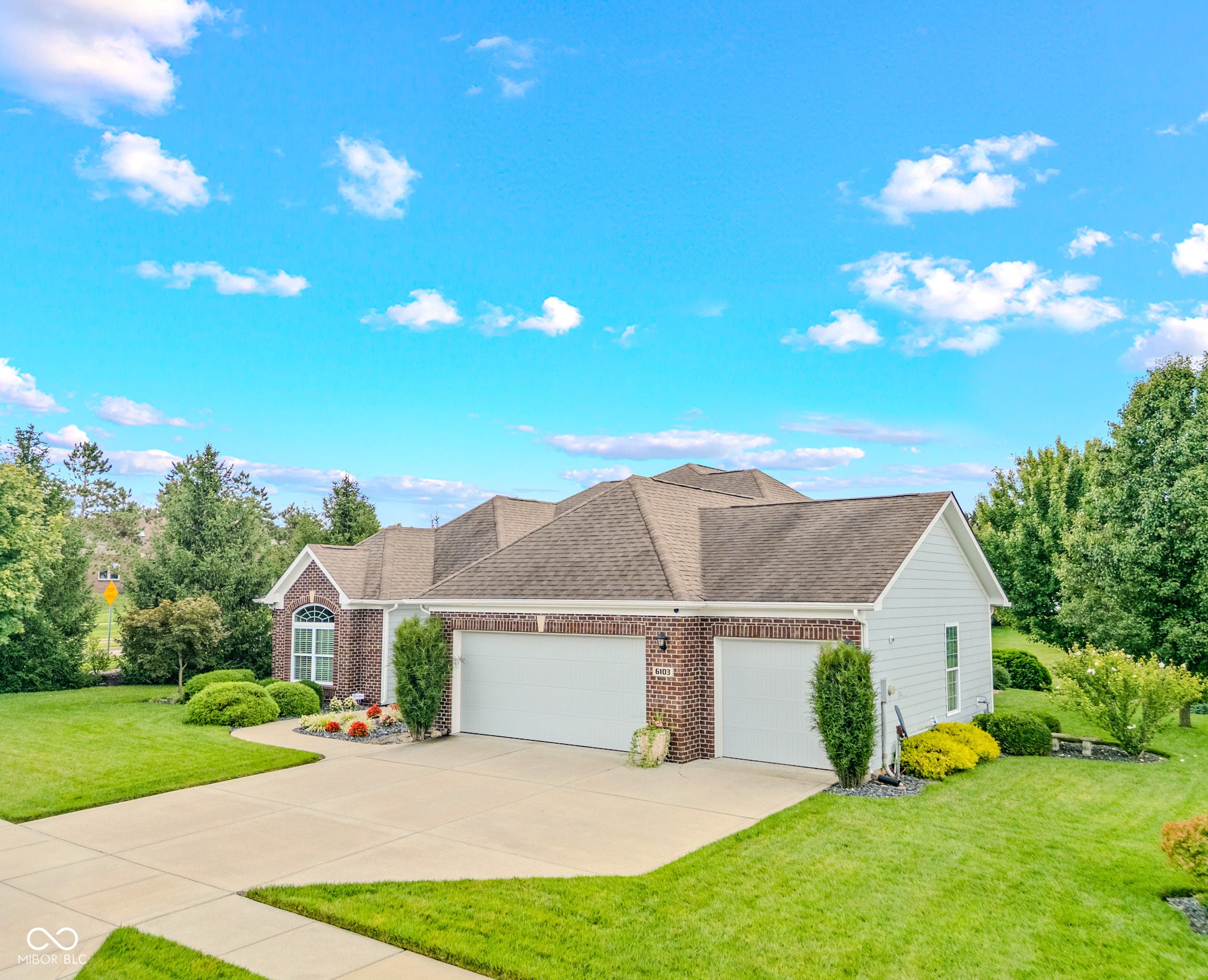 6103 Pelican Lane