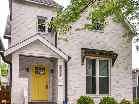 Photo of 1043 N Beville Avenue, Indianapolis, IN 46201 (MLS # 22073667)