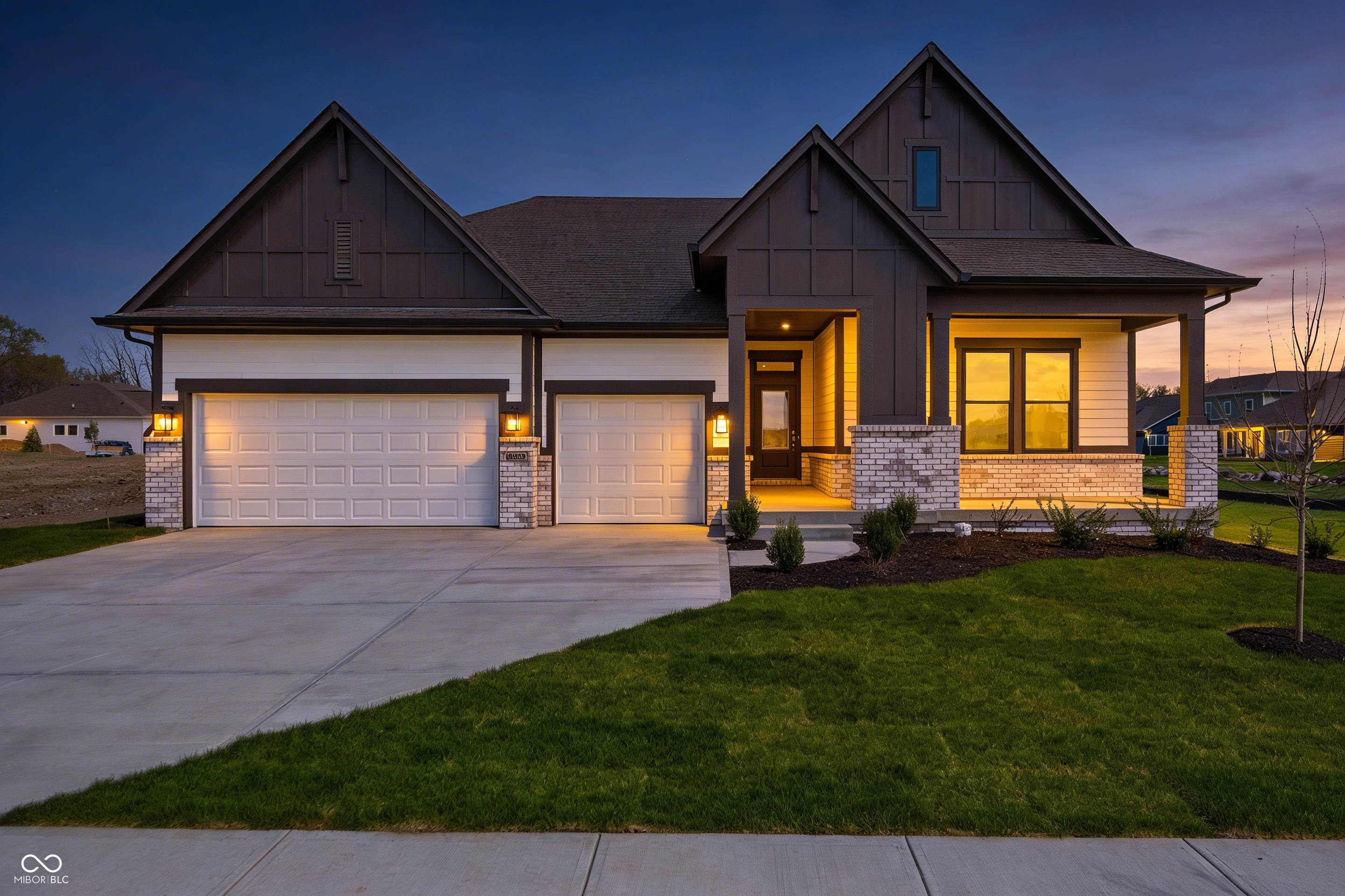 11922 Charles Eric Way