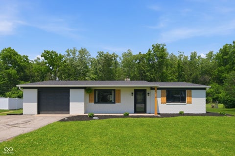 Photo of 820 Stardust Boulevard, Noblesville, IN 46060 (MLS # 22107261)