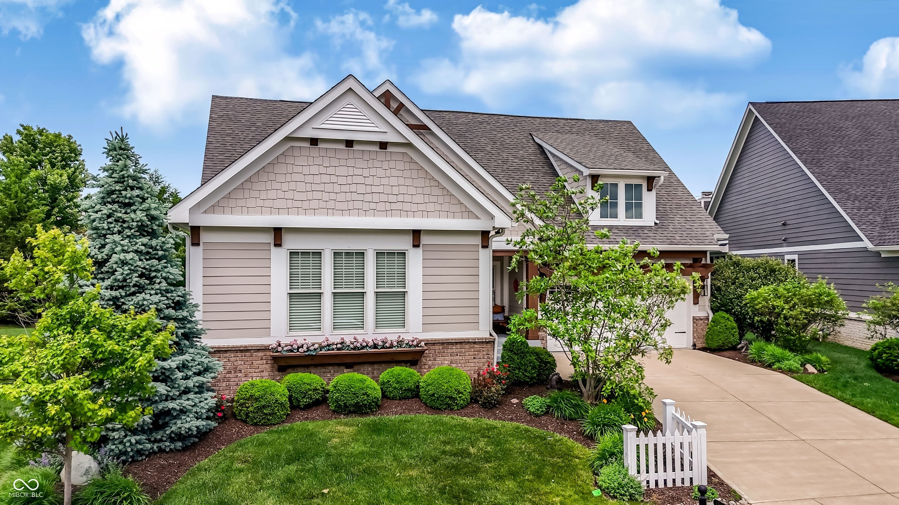 15669 Bethpage Trail