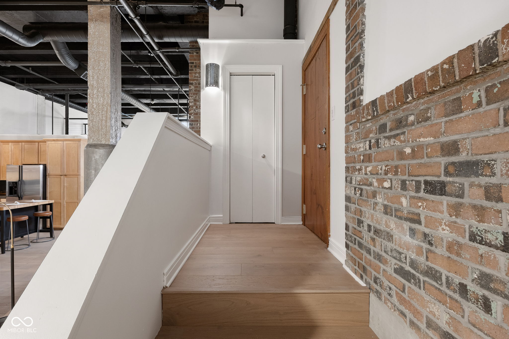 735 Lexington Avenue 11