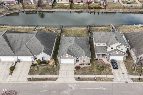 906 Hildebrand Drive Indianapolis IN 46217