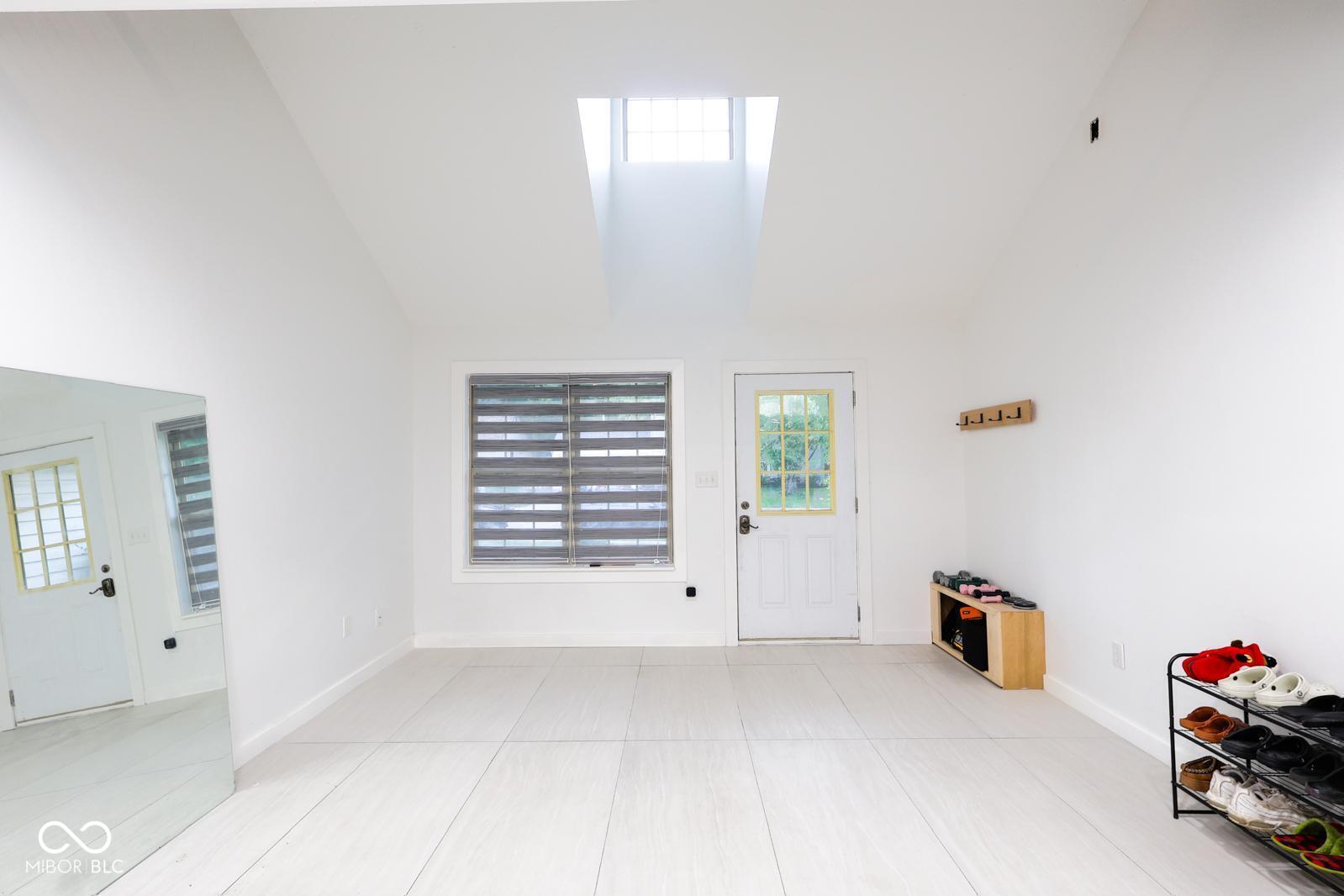 5537 Story Court