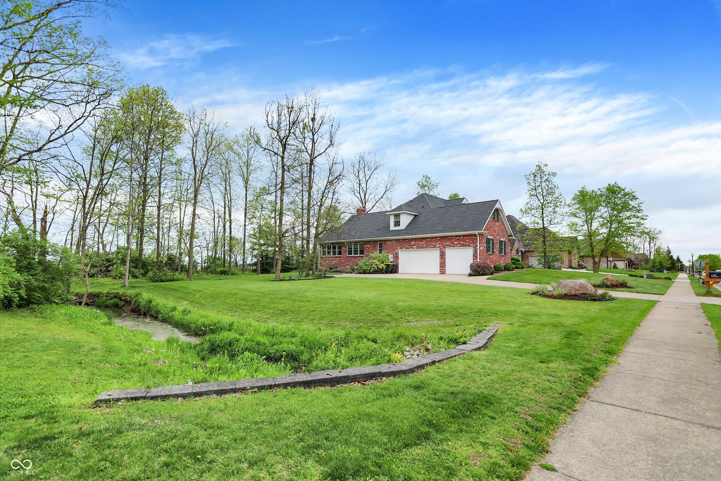 1398 Penny Lane