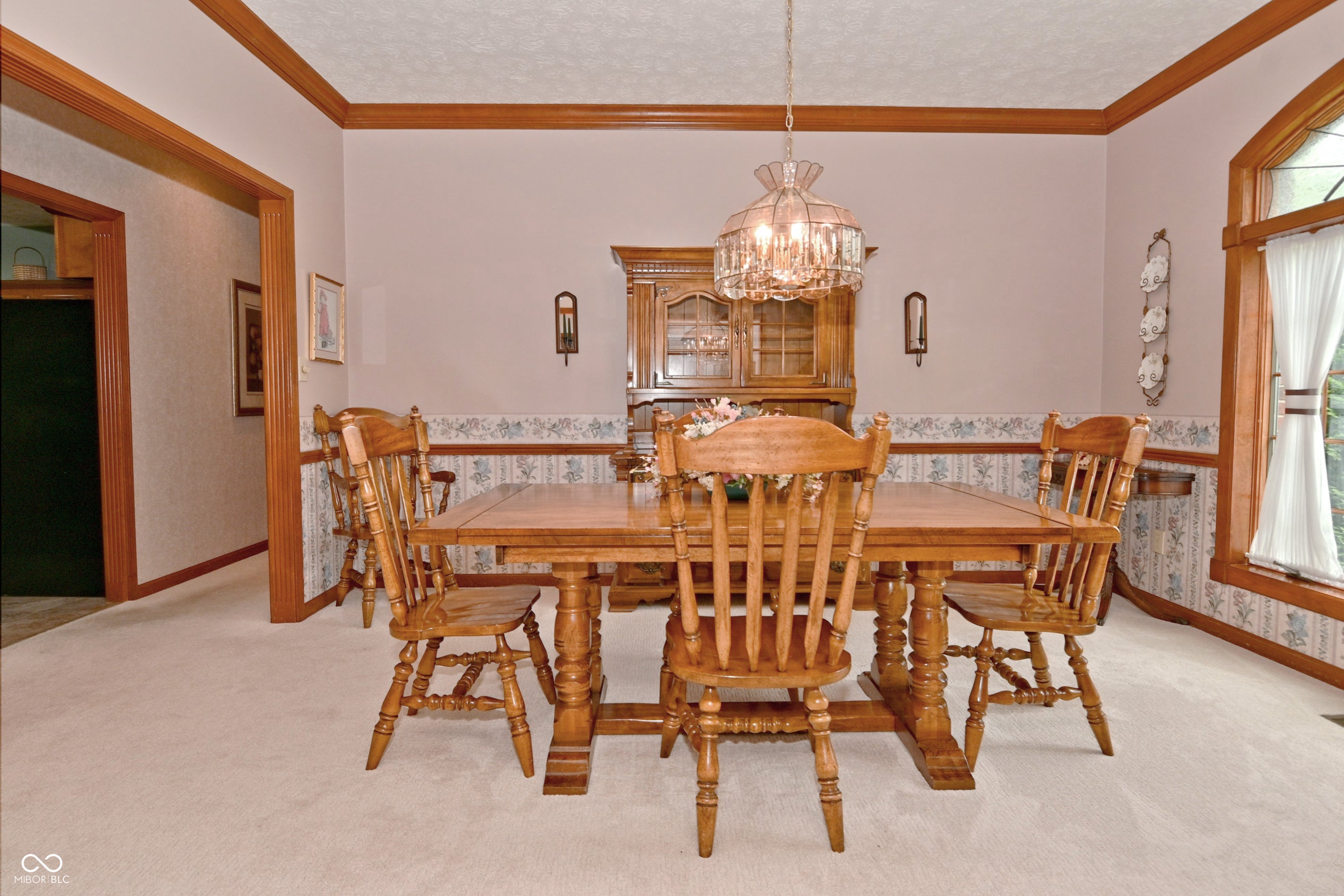 7534 Chestnut Hills Drive