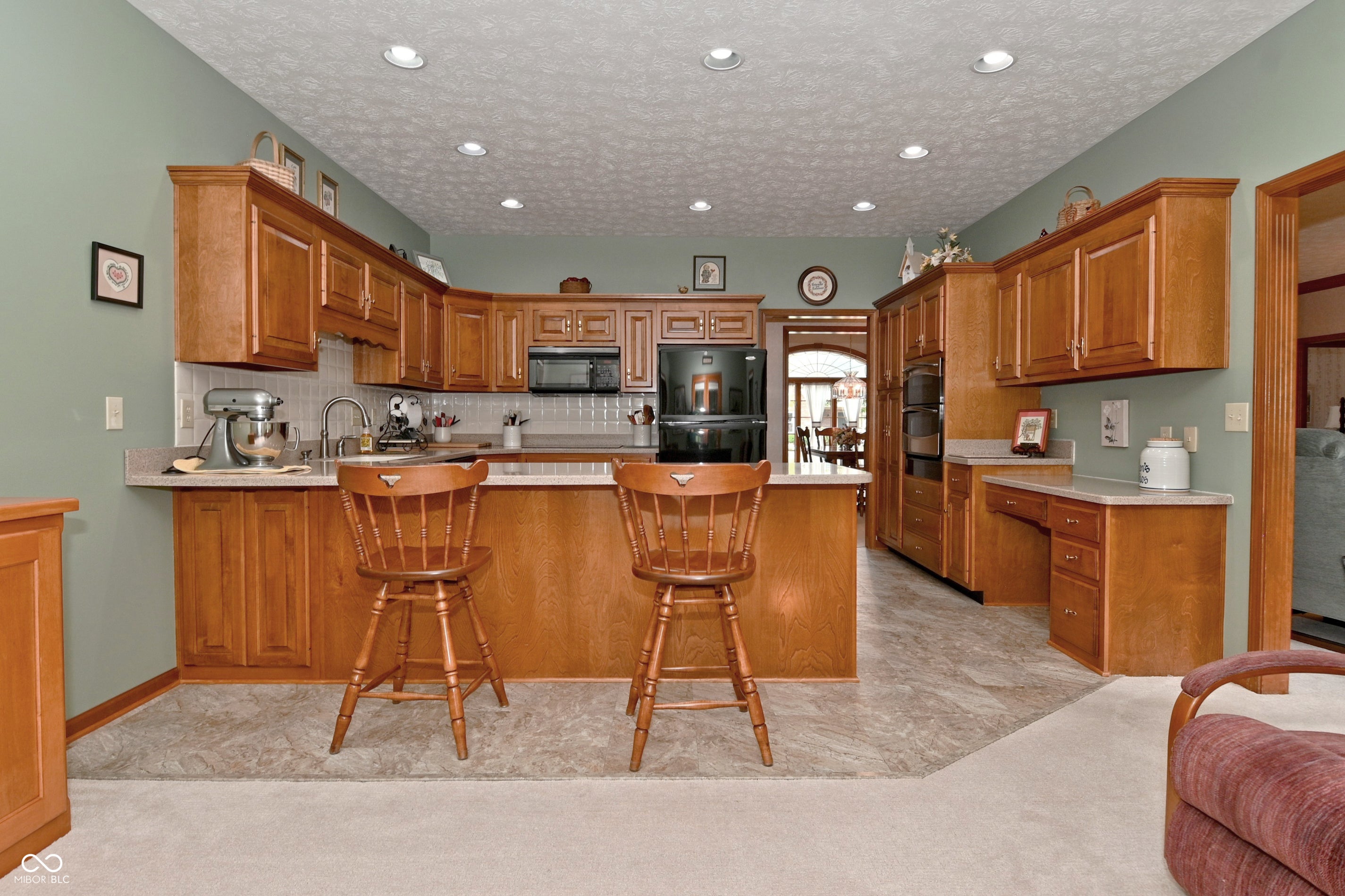 7534 Chestnut Hills Drive