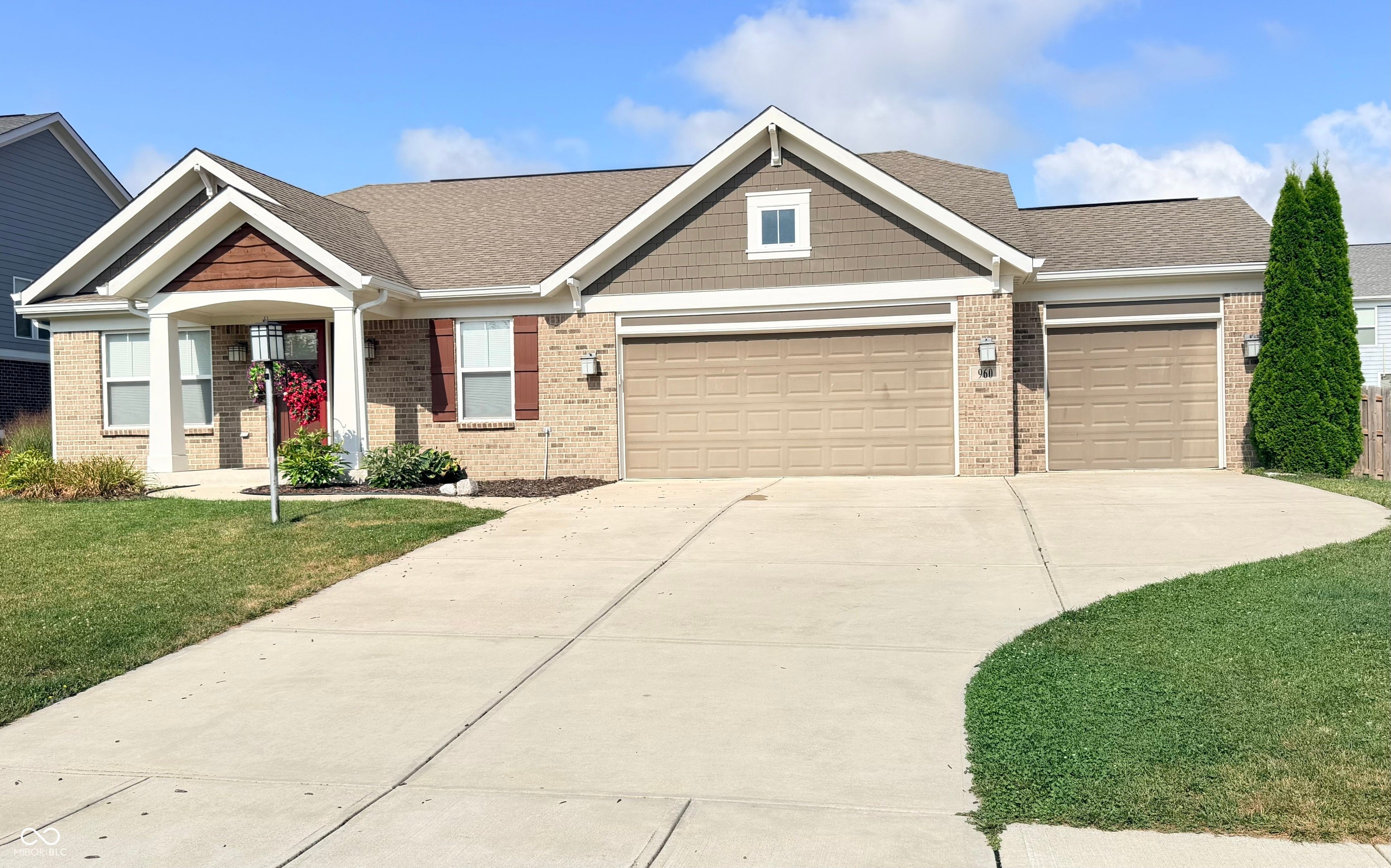 960 Miller Court