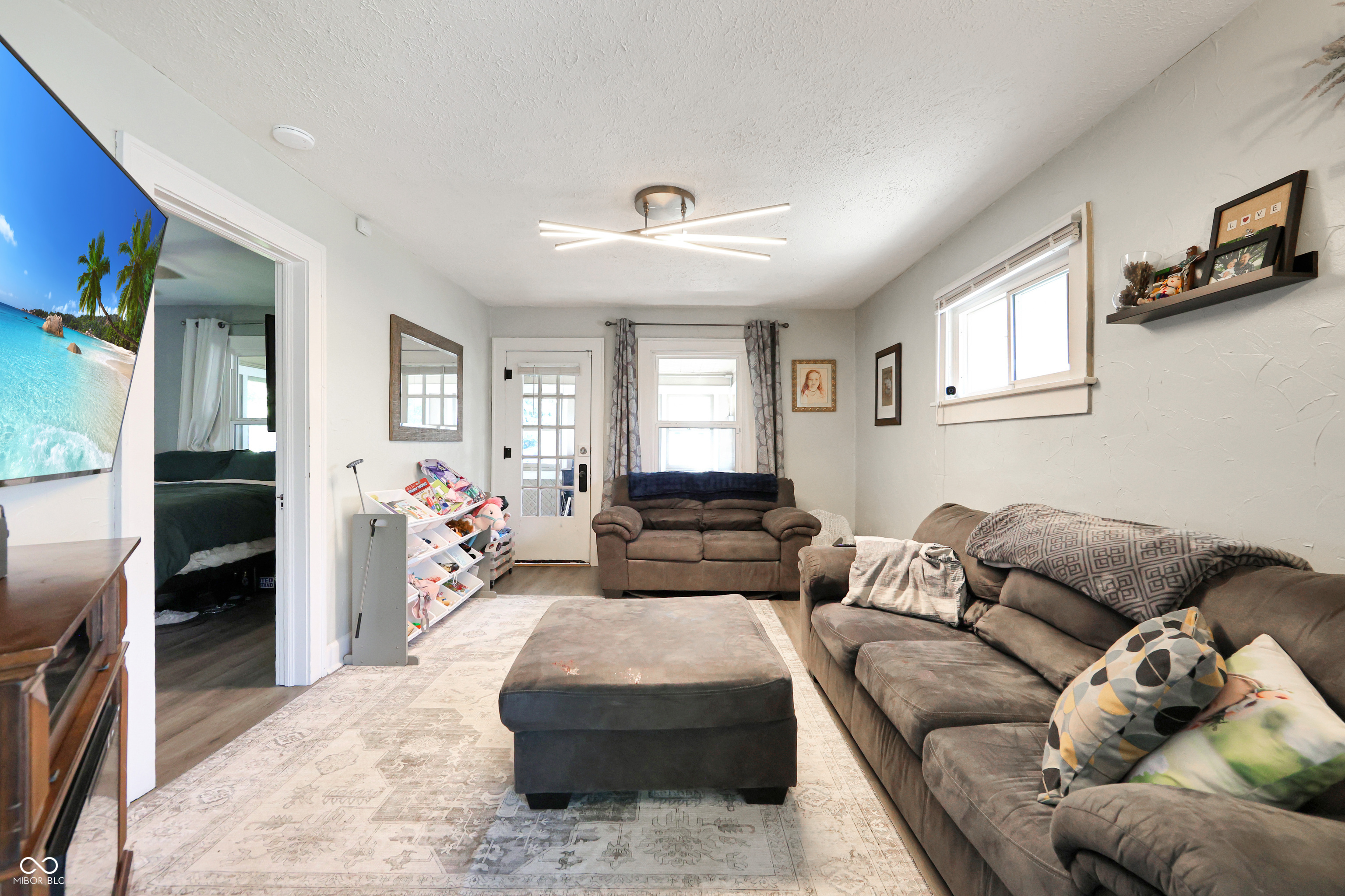 140 N 4th Avenue
