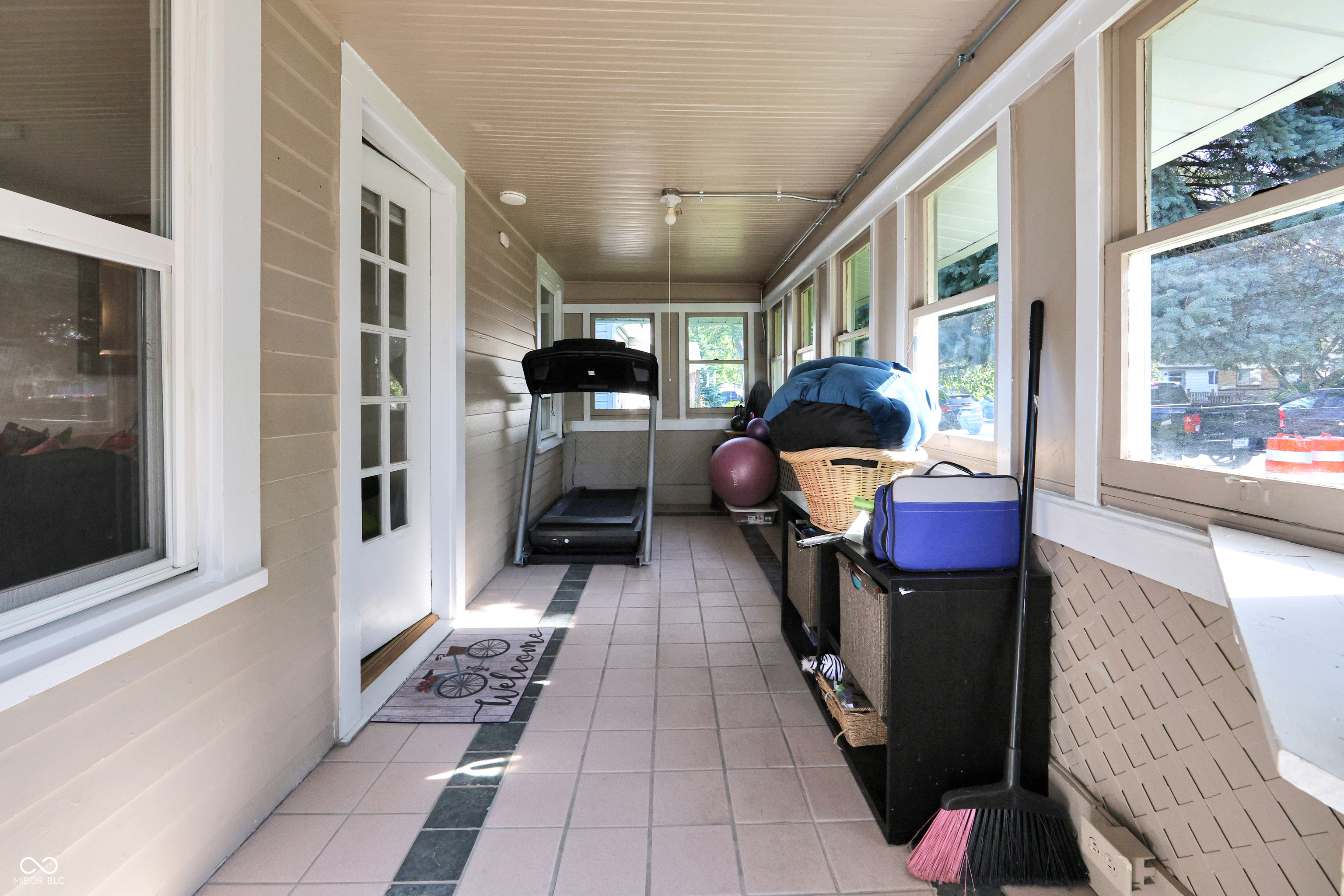 140 N 4th Avenue