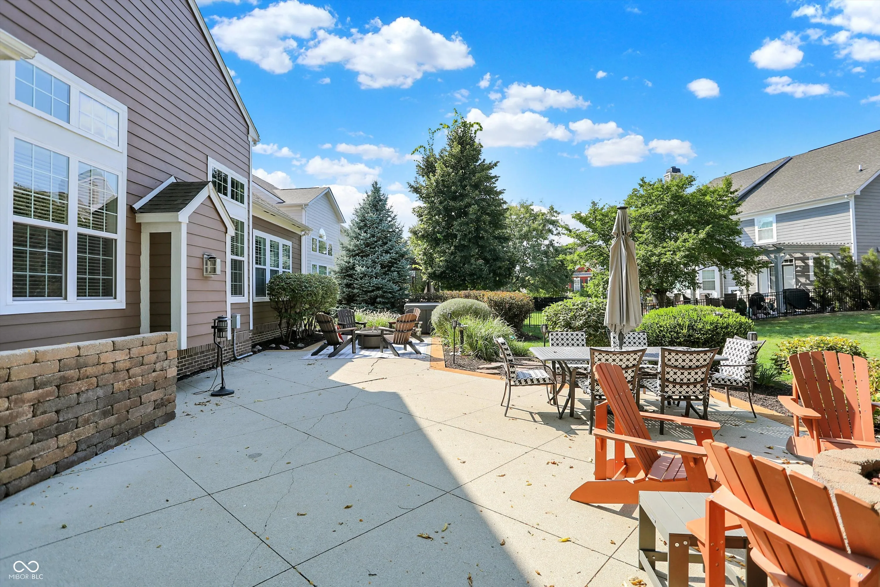 Fishers, Indiana 46037, United States, 5 Bedrooms Bedrooms, ,5 BathroomsBathrooms,Residential,Active,214028