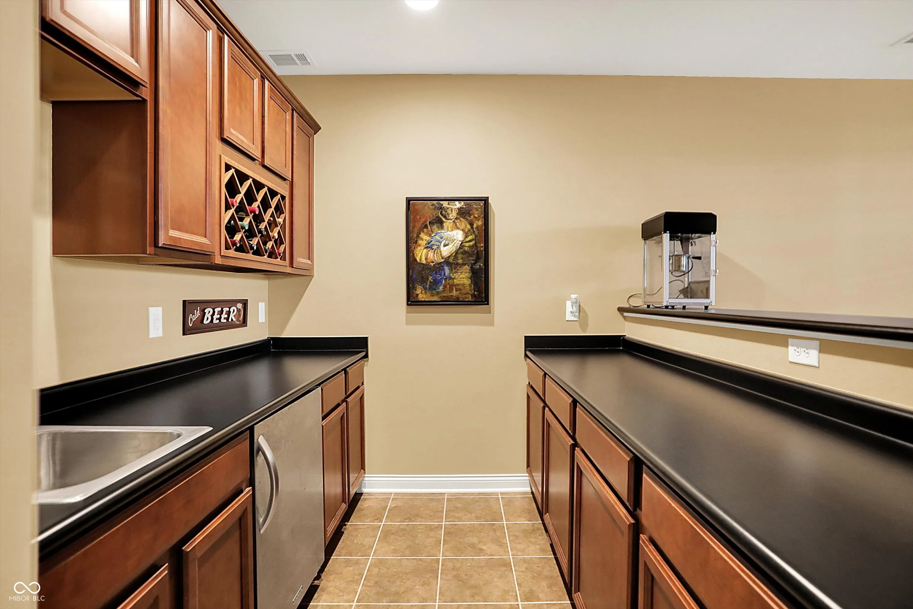 Fishers, Indiana 46037, United States, 5 Bedrooms Bedrooms, ,5 BathroomsBathrooms,Residential,Active,214028