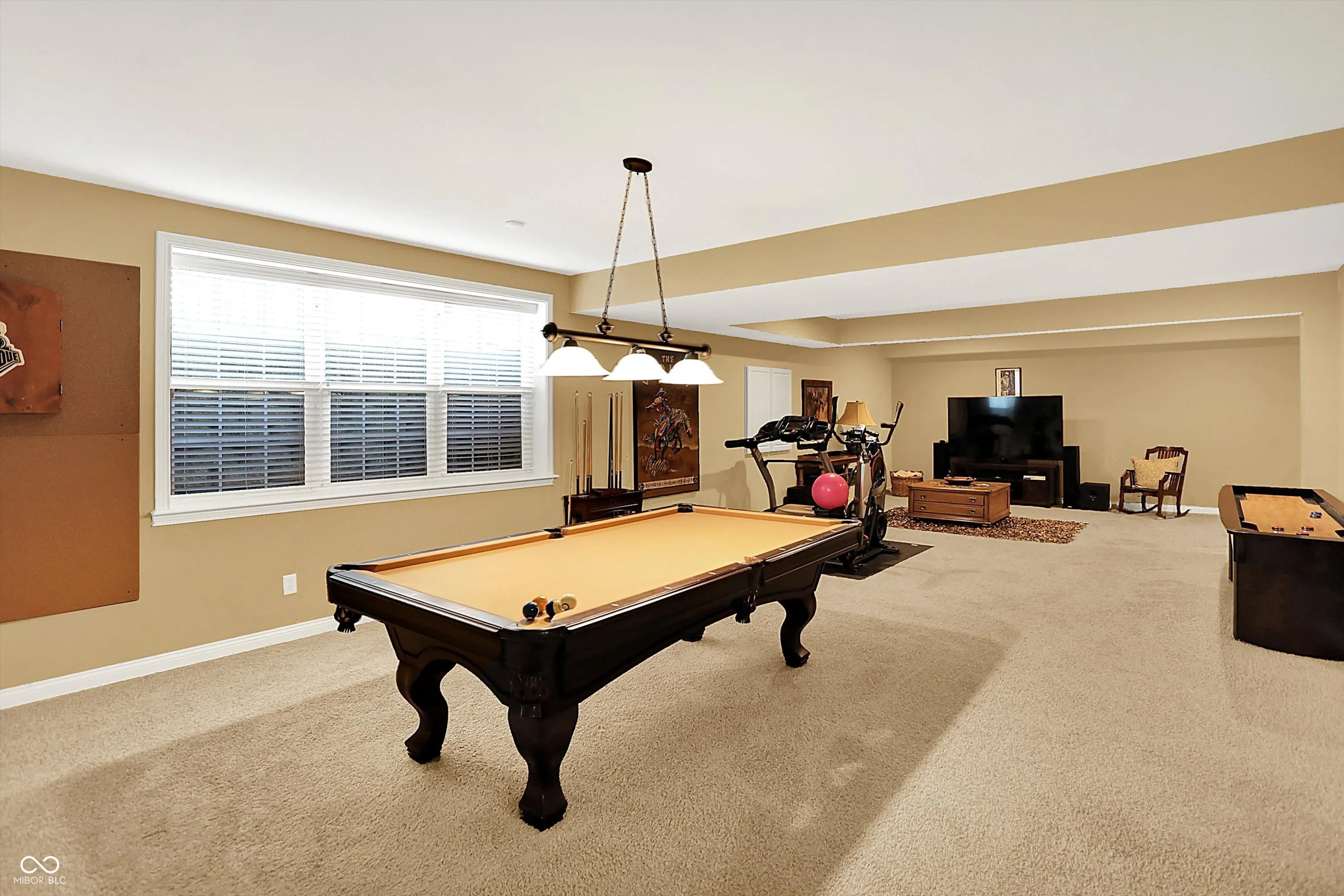 Fishers, Indiana 46037, United States, 5 Bedrooms Bedrooms, ,5 BathroomsBathrooms,Residential,Active,214028