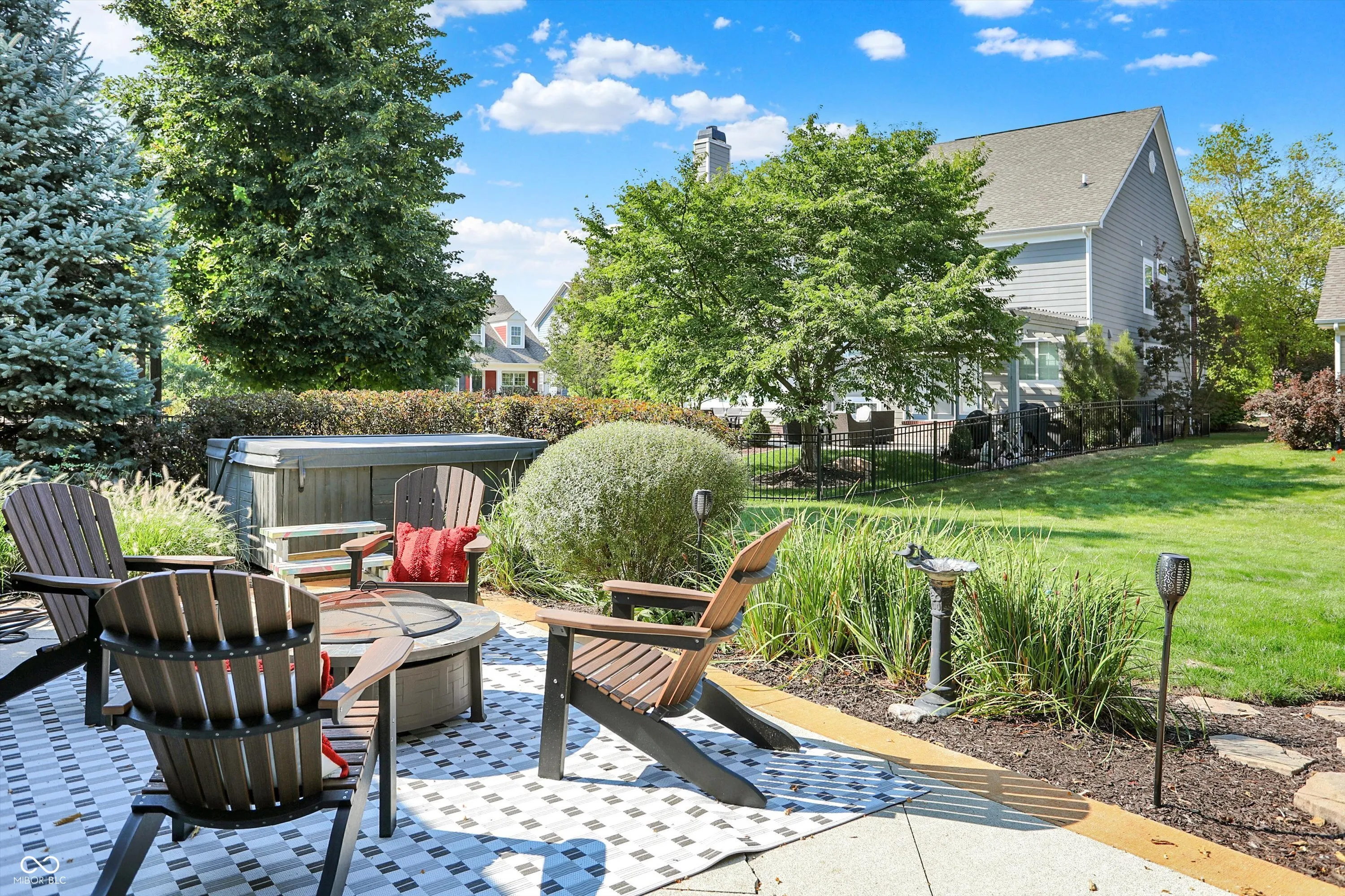 Fishers, Indiana 46037, United States, 5 Bedrooms Bedrooms, ,5 BathroomsBathrooms,Residential,Active,214028