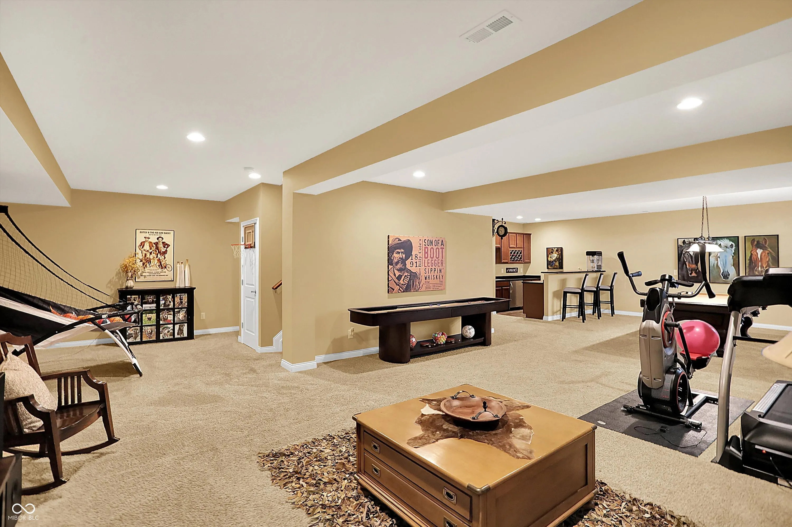 Fishers, Indiana 46037, United States, 5 Bedrooms Bedrooms, ,5 BathroomsBathrooms,Residential,Active,214028