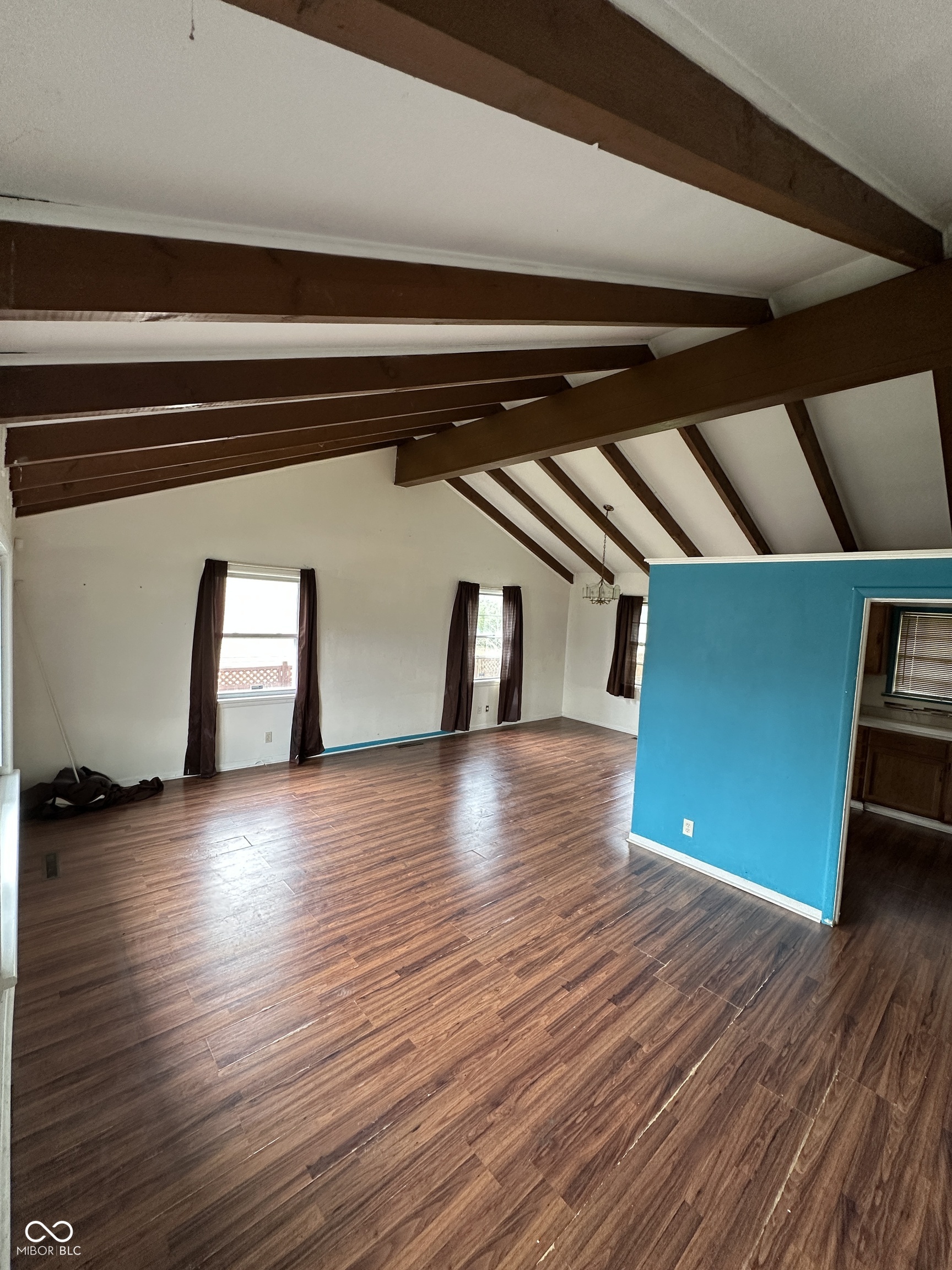 4062 N Webster Avenue