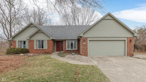 1420 Secretariat Lane Indianapolis IN 46217