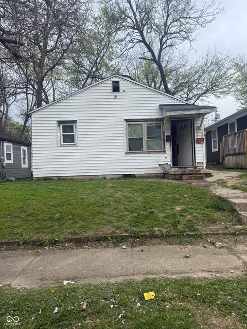 Photo of 2935 N Dearborn Street, Indianapolis, IN 46218 (MLS # 22113341)