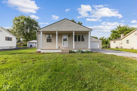 Photo of 4749 W Smith Valley Road, Greenwood, IN 46142 (MLS # 22047688)
