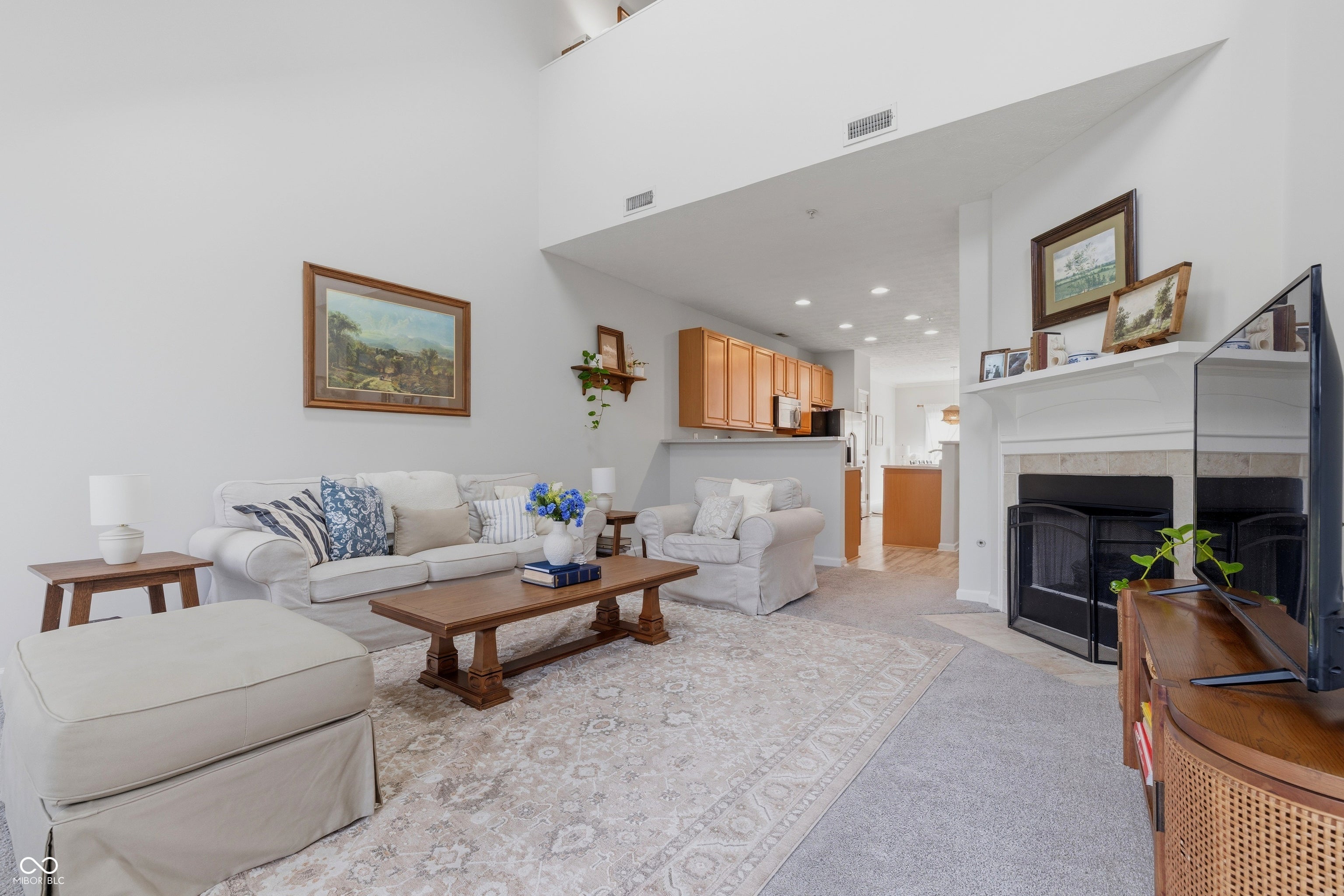 1121 Reserve Way