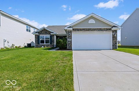 Photo of 5763 Weeping Willow Place, Whitestown, IN 46075 (MLS # 22090225)