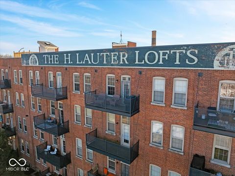 Photo of 55 S Harding Street #405, Indianapolis, IN 46222 (MLS # 22088844)