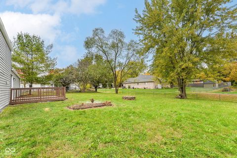 Photo of 4407 Stone Mill Drive, Indianapolis, IN 46237 (MLS # 22076180)