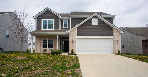 Photo of 10048 Falls Canyon Lane, Indianapolis, IN 46229 (MLS # 22092455)