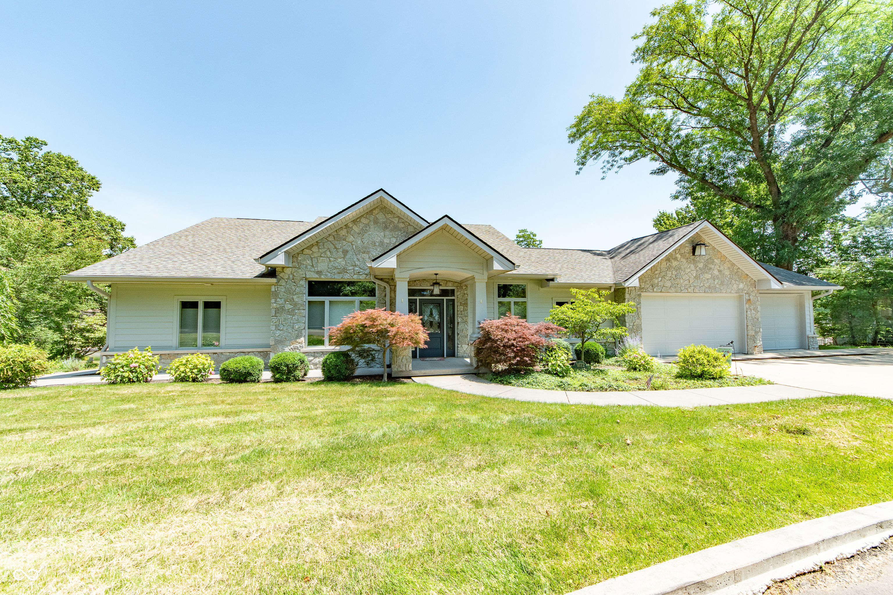9172 W Tulip Drive