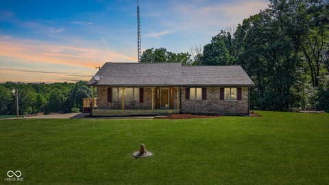 Photo of 7060 N Briarhopper Road, Monrovia, IN 46157 (MLS # 22118627)