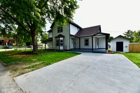 Photo of 201 Academy Street, Greenwood, IN 46143 (MLS # 22117253)