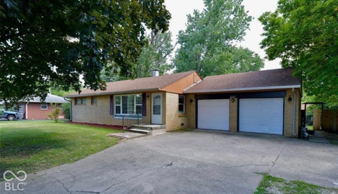 Photo of 2447 Depauw Road, Indianapolis, IN 46227 (MLS # 22129650)