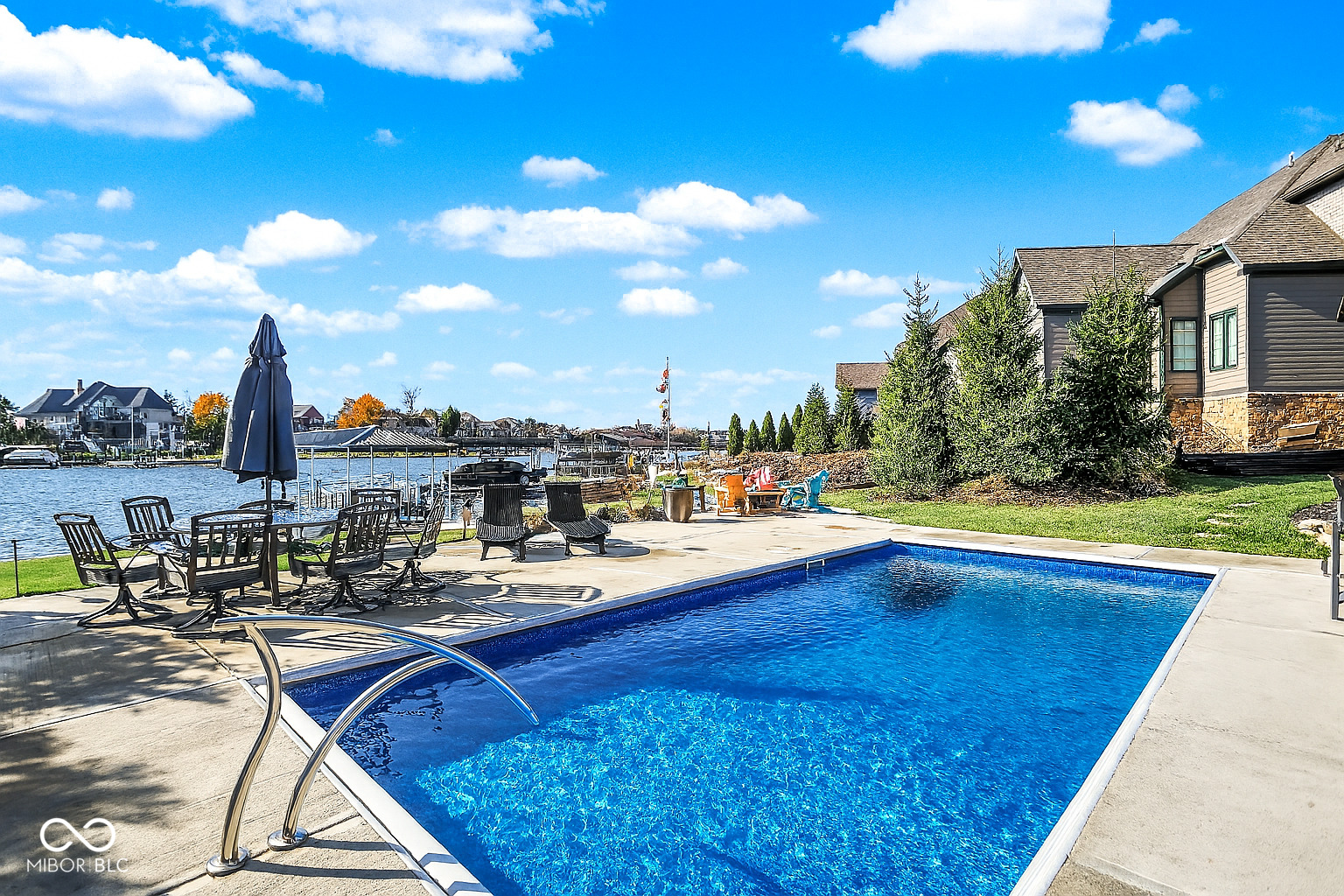 13613 Lake Ridge Lane