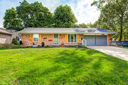 907 Cragwood Court Plainfield IN 46168