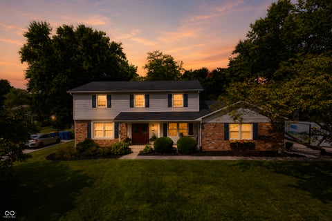 Photo of 786 Dayton Drive, Carmel, IN 46033 (MLS # 22119491)