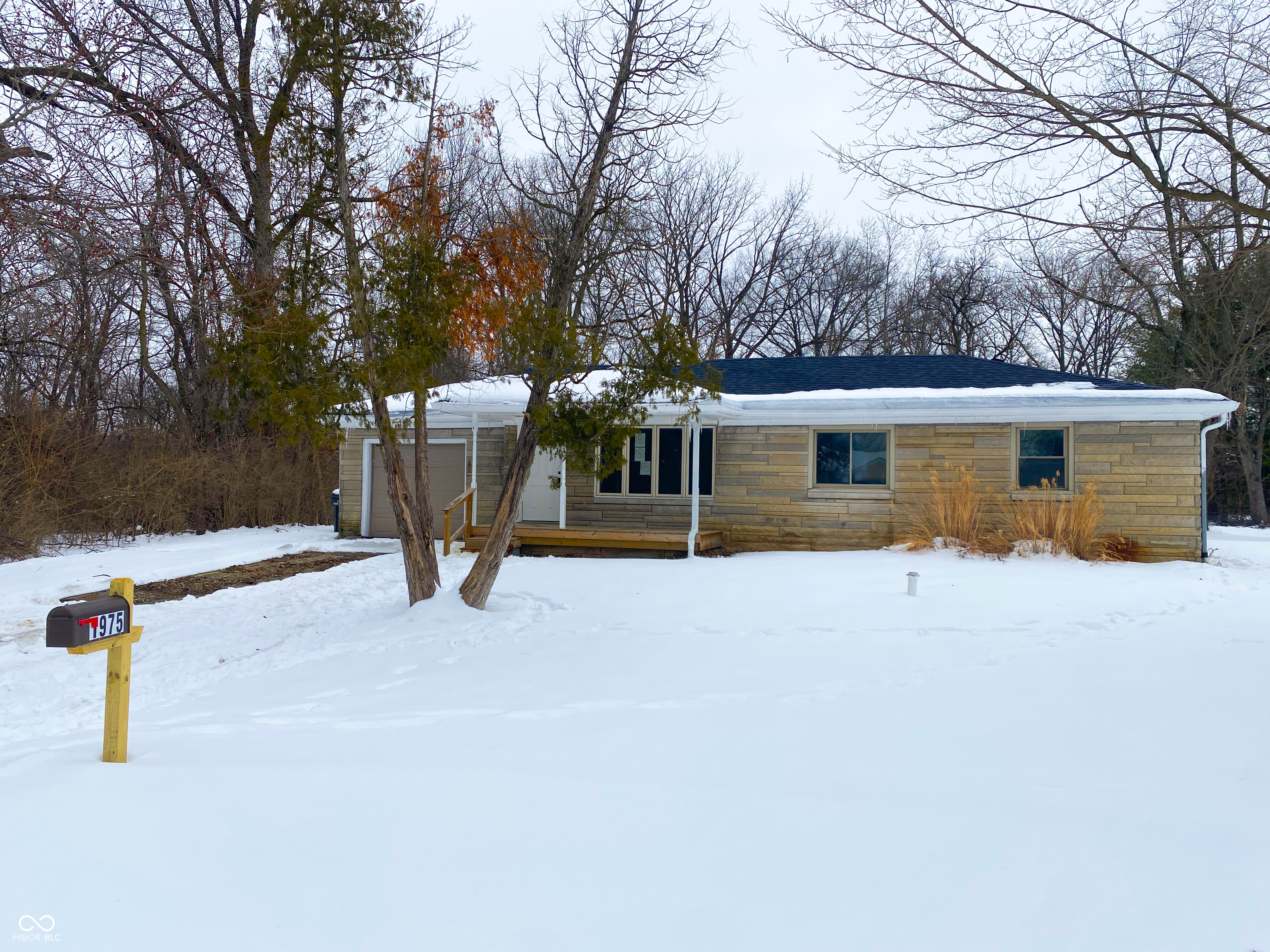 1975 S Bolton Avenue