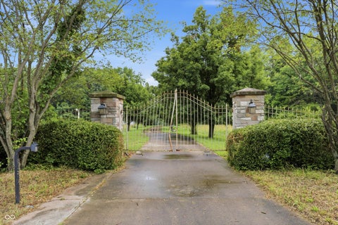 Photo for 1577 E State Road 42