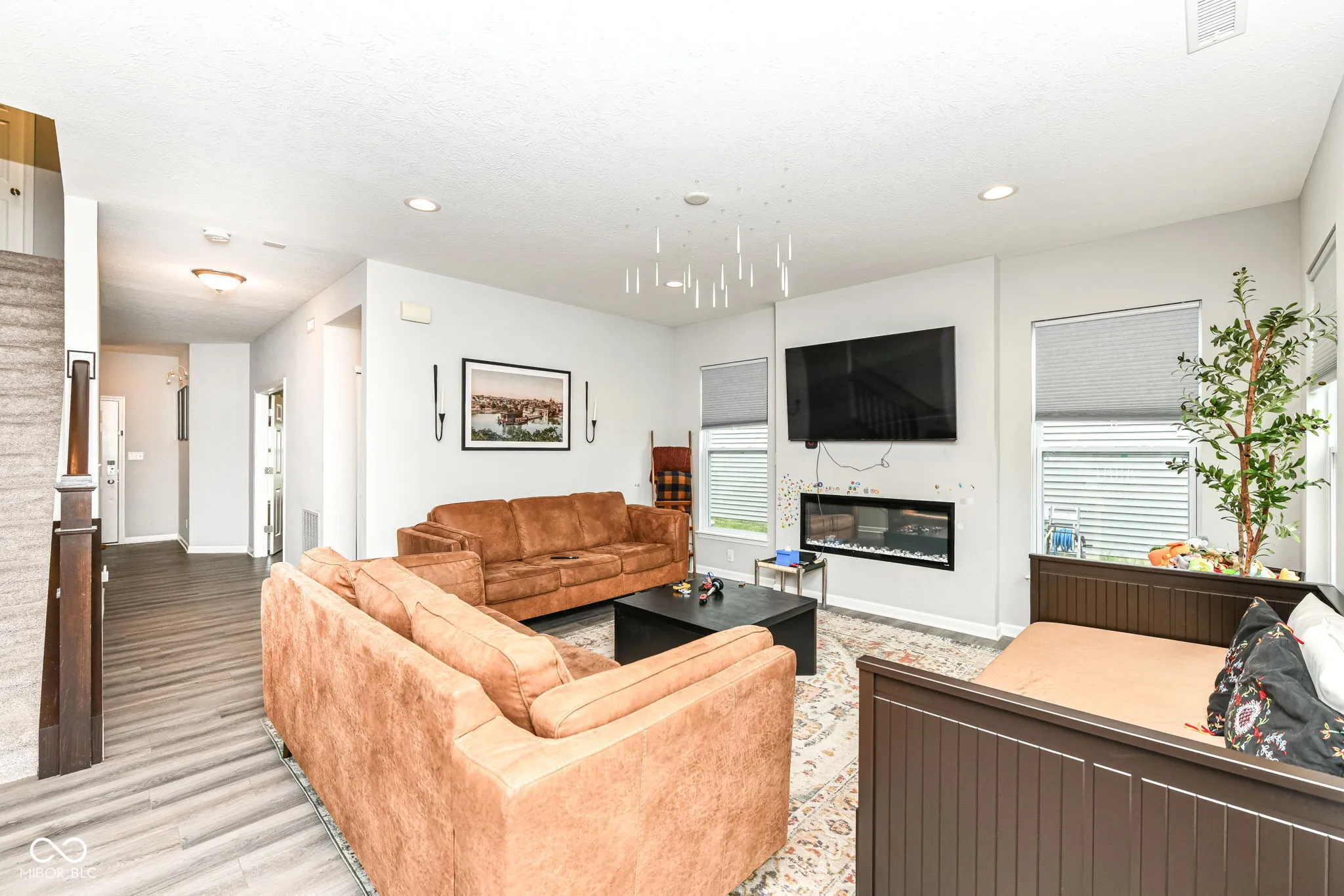 Whitestown, Indiana 46075, United States, 4 Bedrooms Bedrooms, ,3 BathroomsBathrooms,Residential,Active,169557