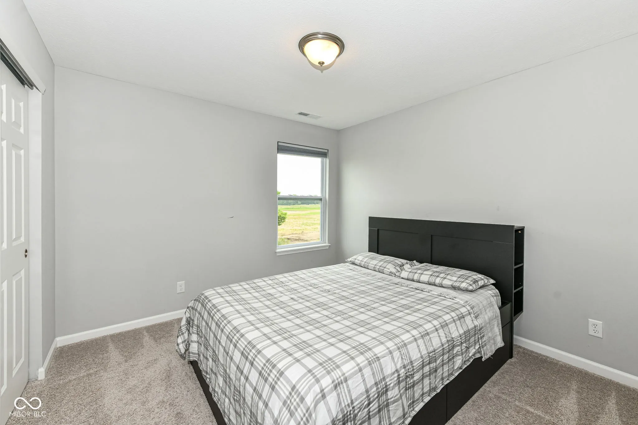 Whitestown, Indiana 46075, United States, 4 Bedrooms Bedrooms, ,3 BathroomsBathrooms,Residential,Active,169557