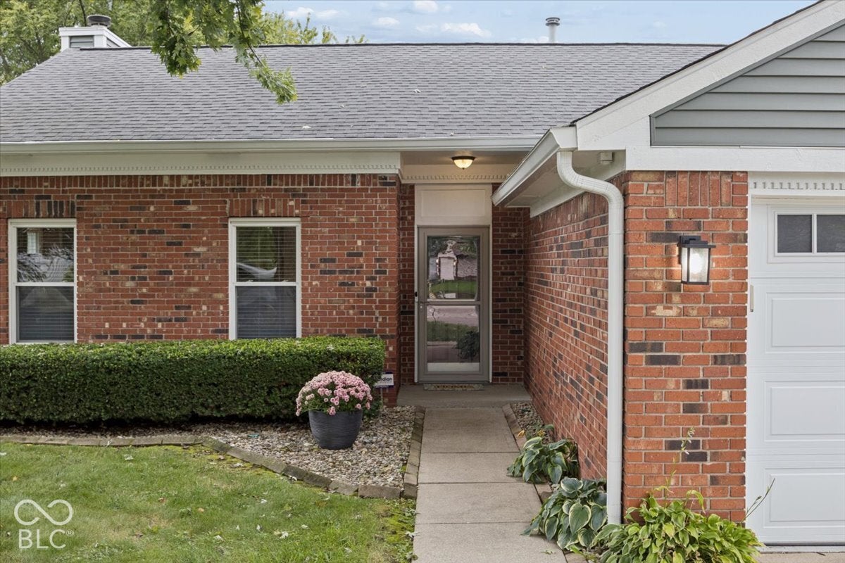 12160 Pebblebrooke Court