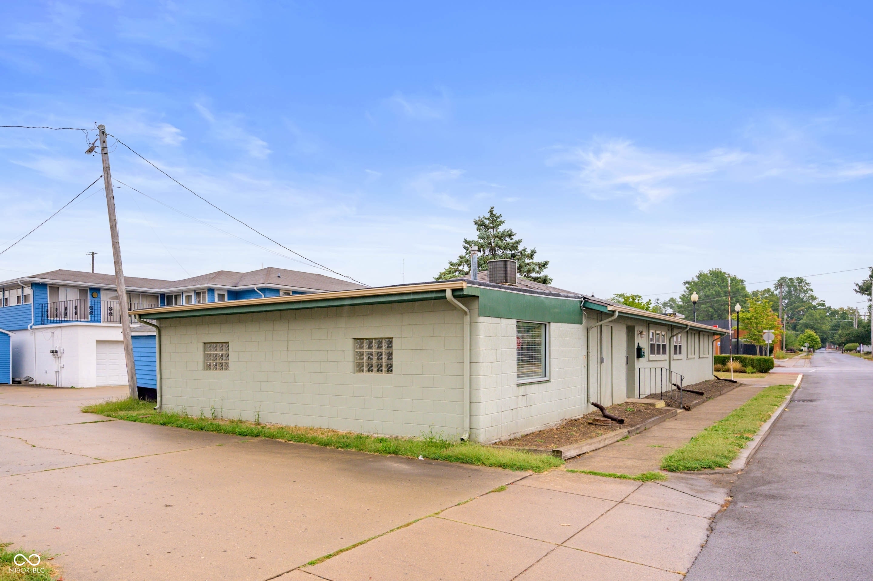 128 S Pendleton Avenue