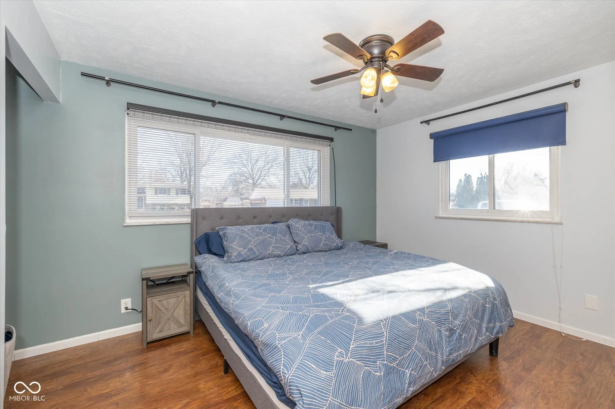 Indianapolis, Indiana 46219, United States, 4 Bedrooms Bedrooms, ,2 BathroomsBathrooms,Residential,Pending,27896