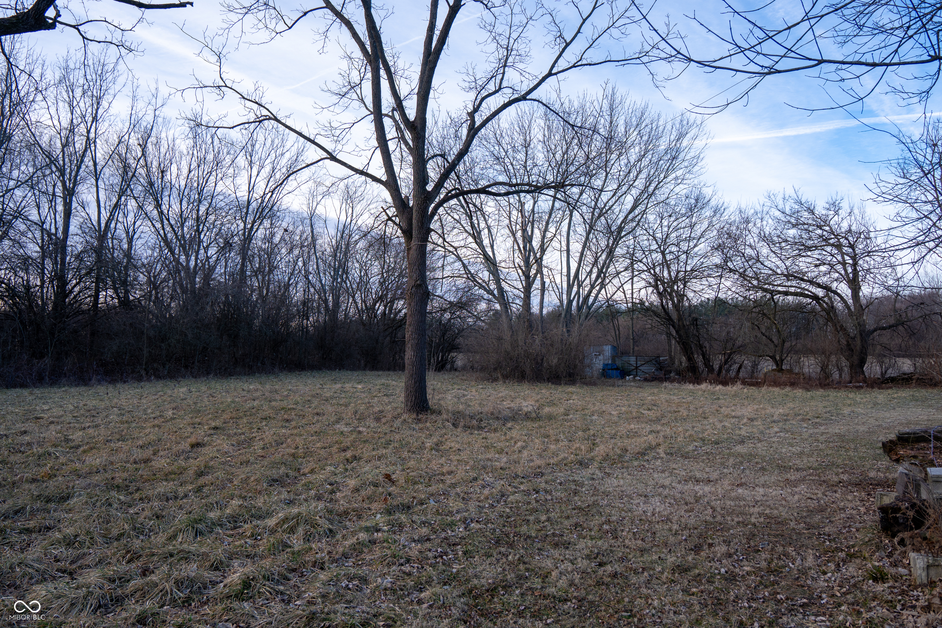 8121 E Edgewood Avenue