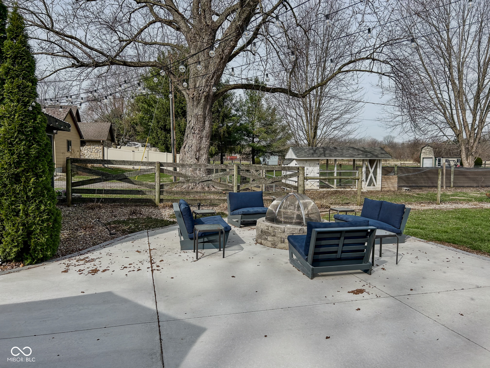 8310 E County Road 725 N