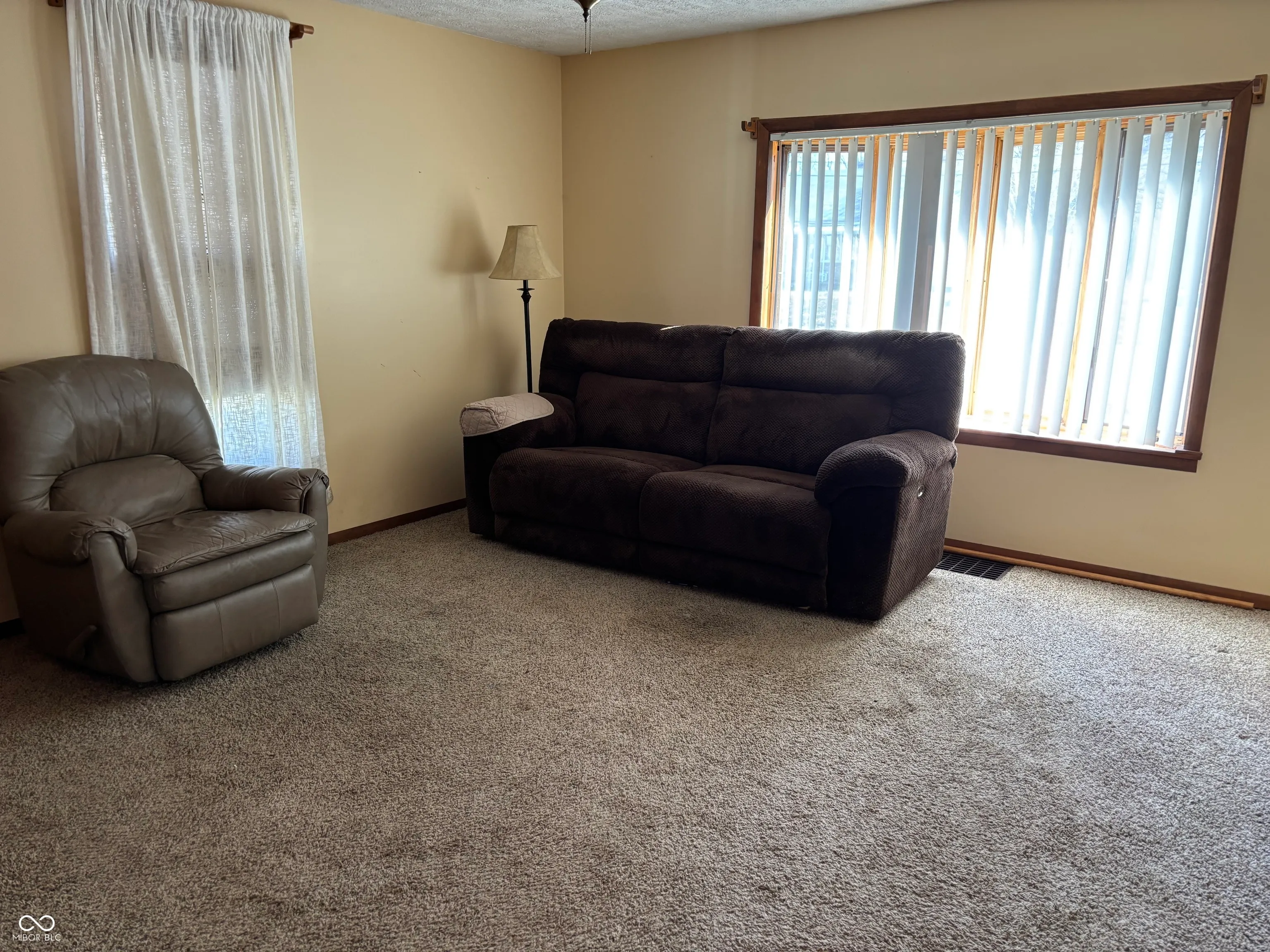 Carthage, Indiana 46115, United States, 2 Bedrooms Bedrooms, ,1 BathroomBathrooms,Residential,Active,97011