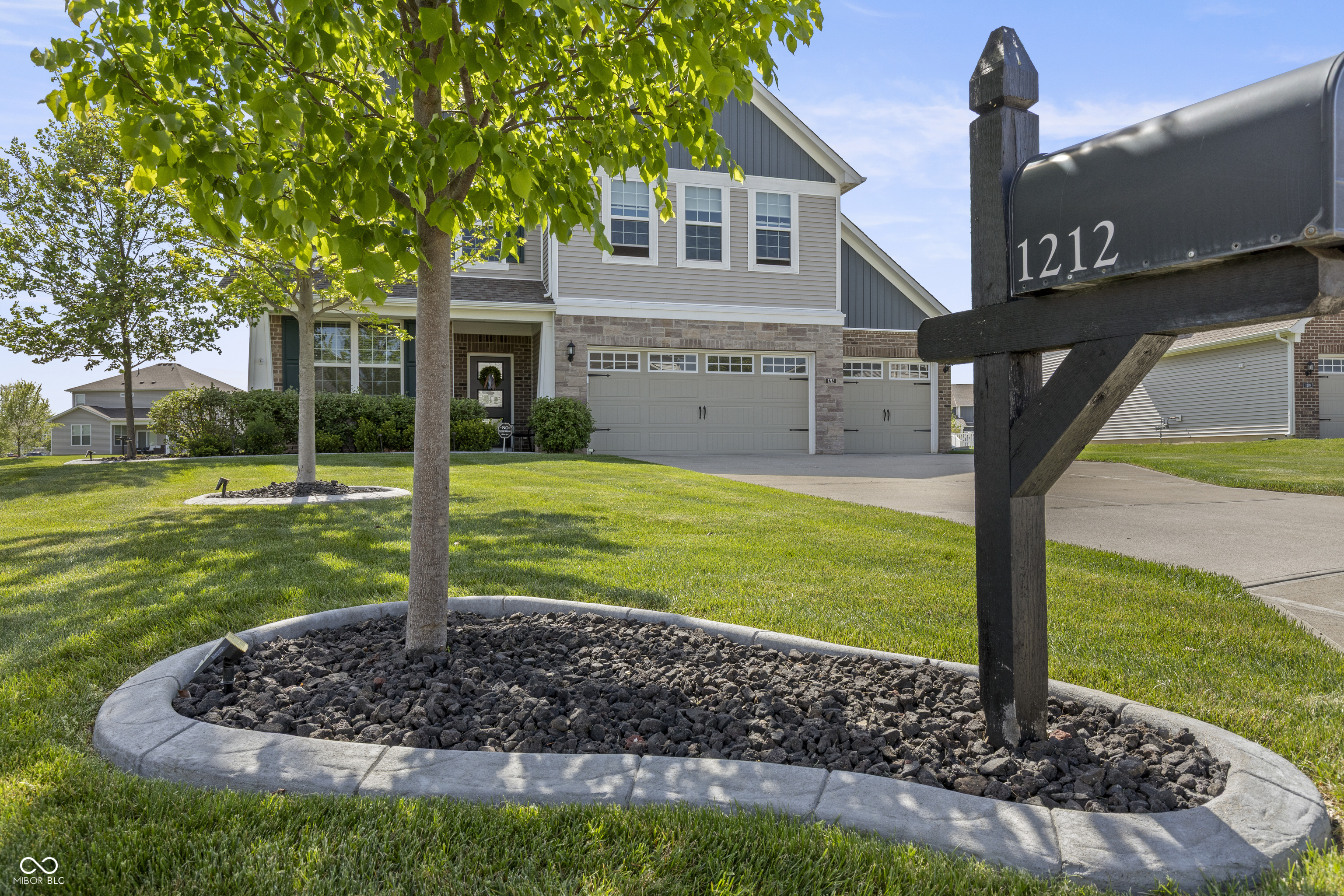 1212 Bedford Drive