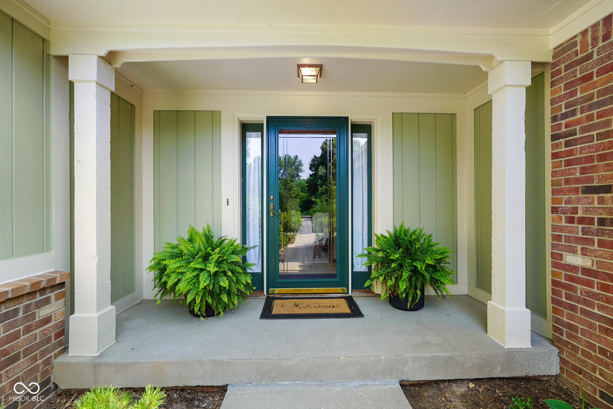 6118 Deerwood Drive