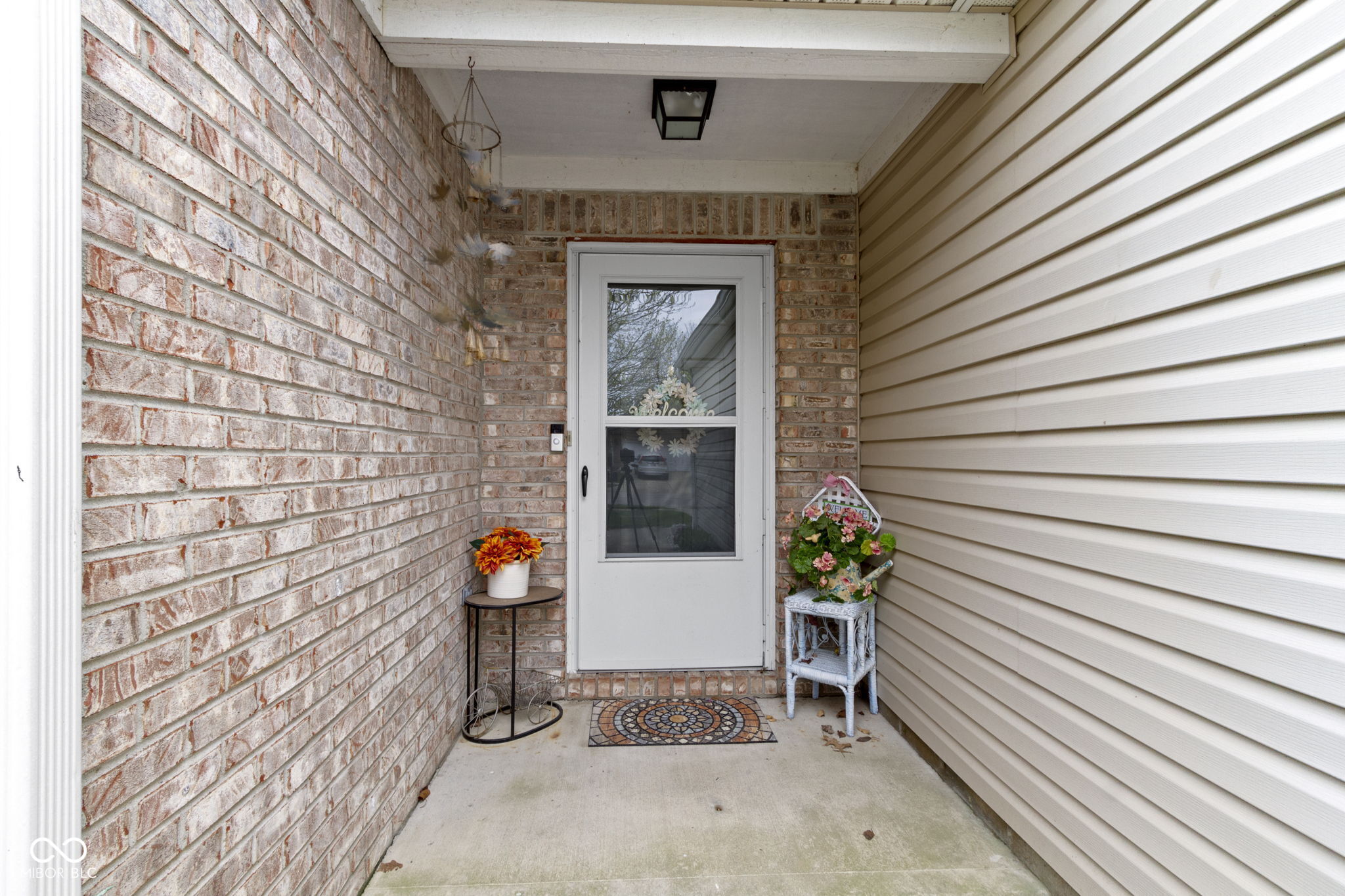 17072 Newberry Lane