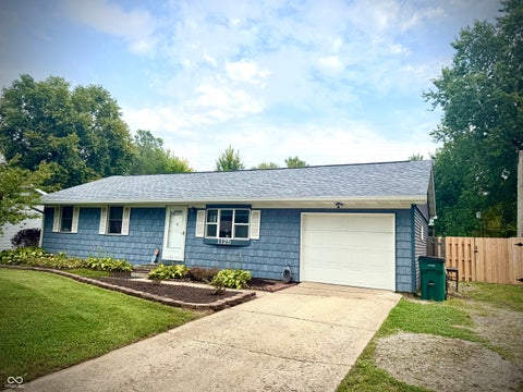 Photo of 1125 Helena Drive, Lebanon, IN 46052 (MLS # 22127127)
