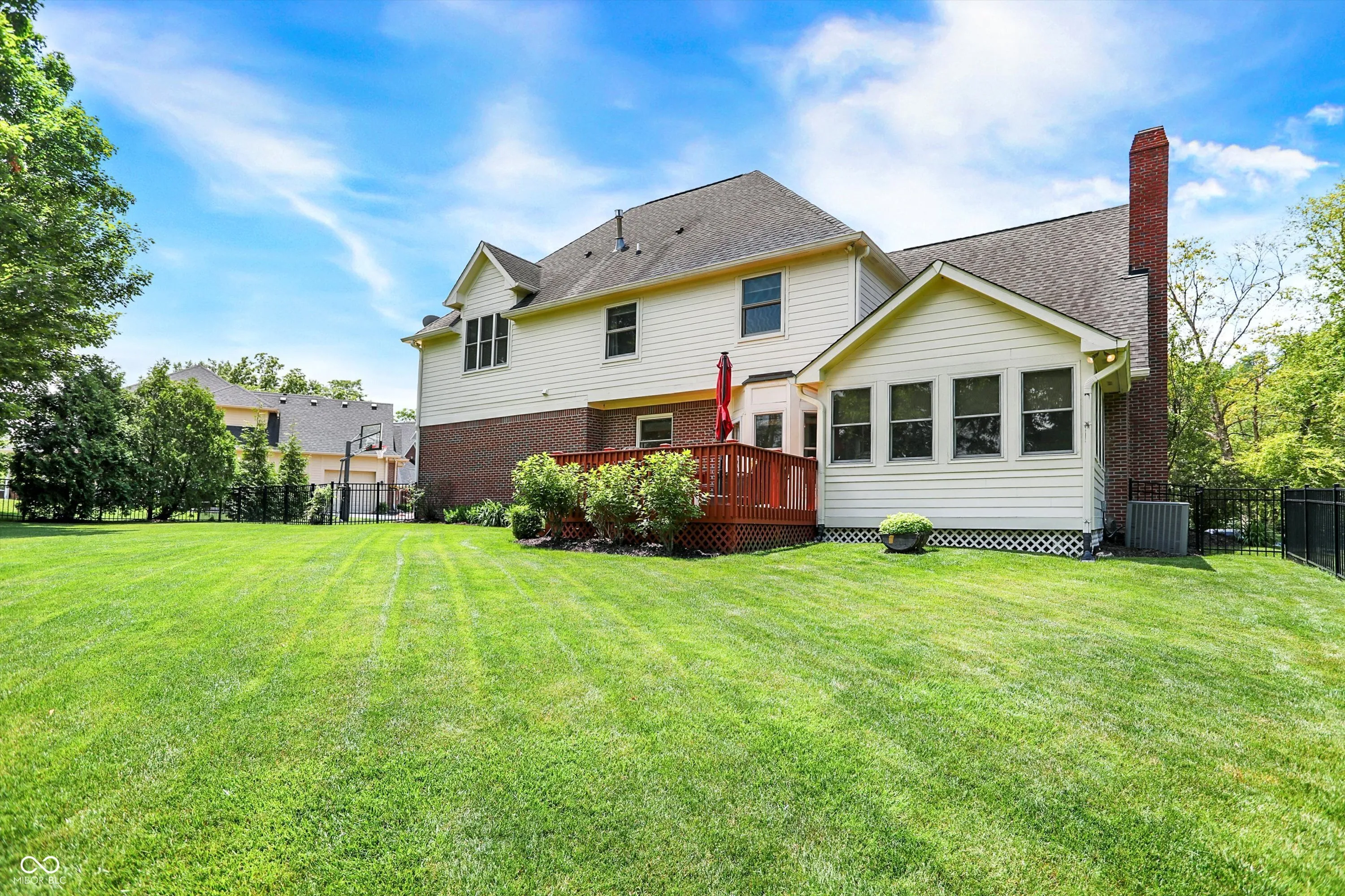 Indianapolis, Indiana 46236, United States, 5 Bedrooms Bedrooms, ,4 BathroomsBathrooms,Residential,Pending,156301